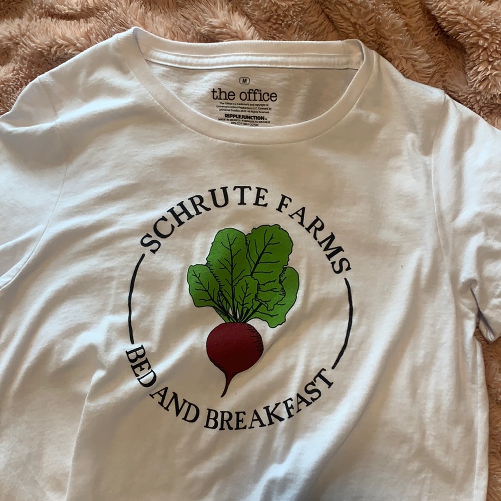 schrute farms tee